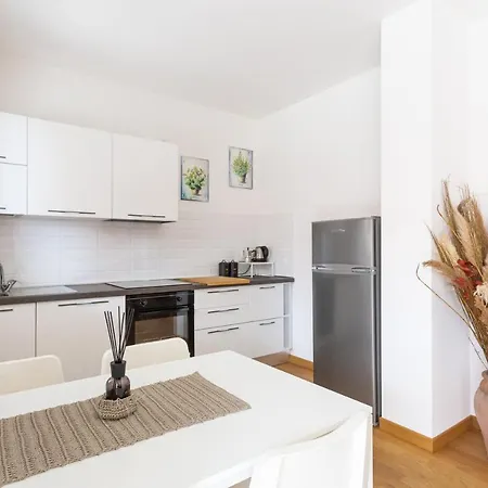 Rosetta Apartment